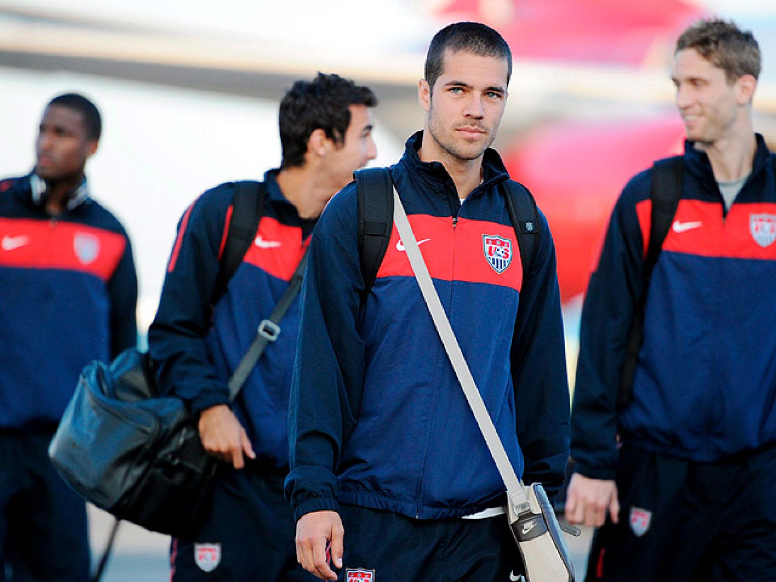 Las diferentes selecciones del Mundial están llegando poco a poco a Sudáfrica. La última en aterrizar ha sido Estados Unidos, subcampeona en la Copa Confederaciones.