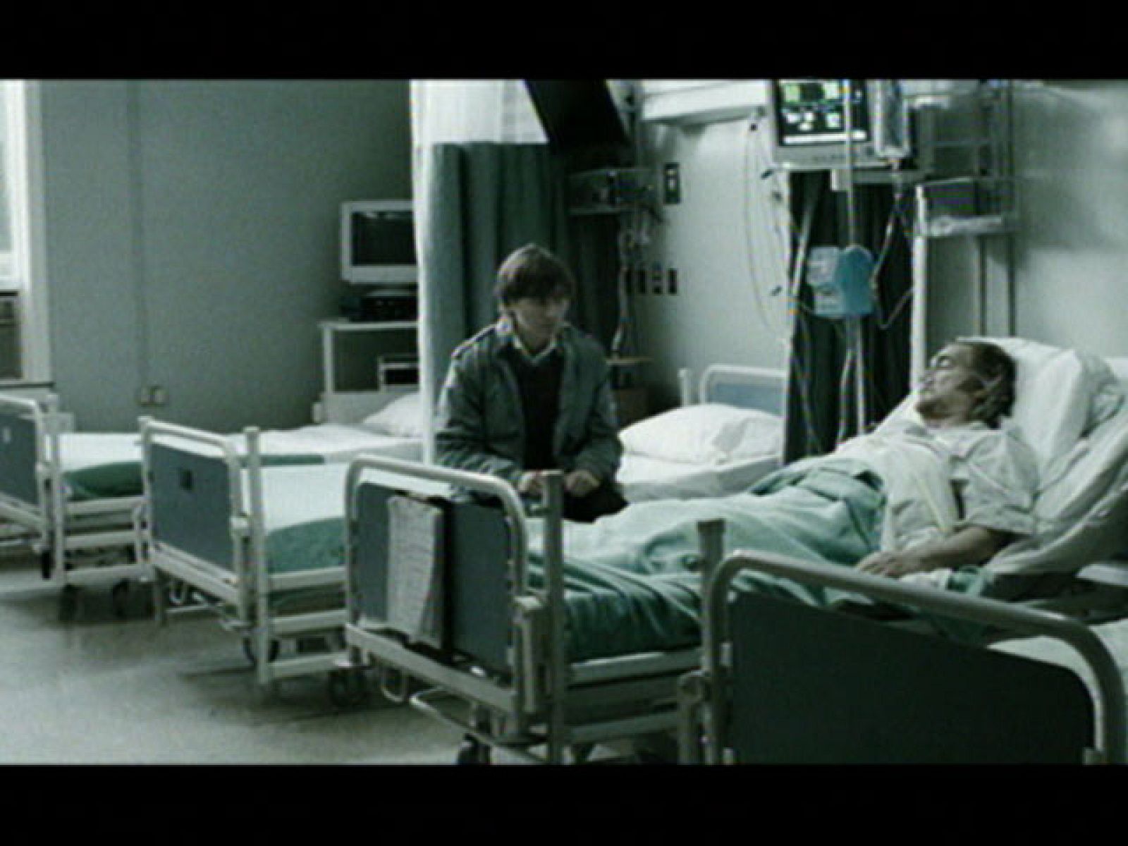 Brian Cox protagoniza "Un buen corazón" | Ver