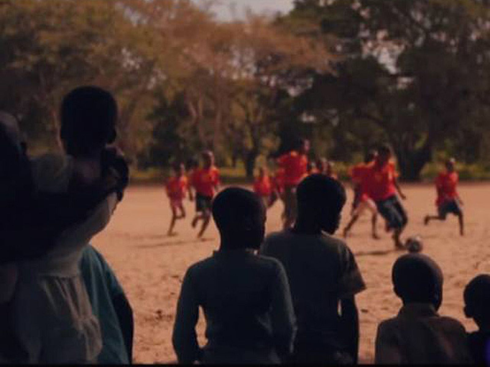 La selección española de fútbol ha participado en una campaña contra la malaria.
