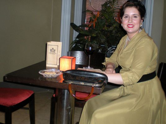 Amar en tiempos revueltos - Viaje a los años 50