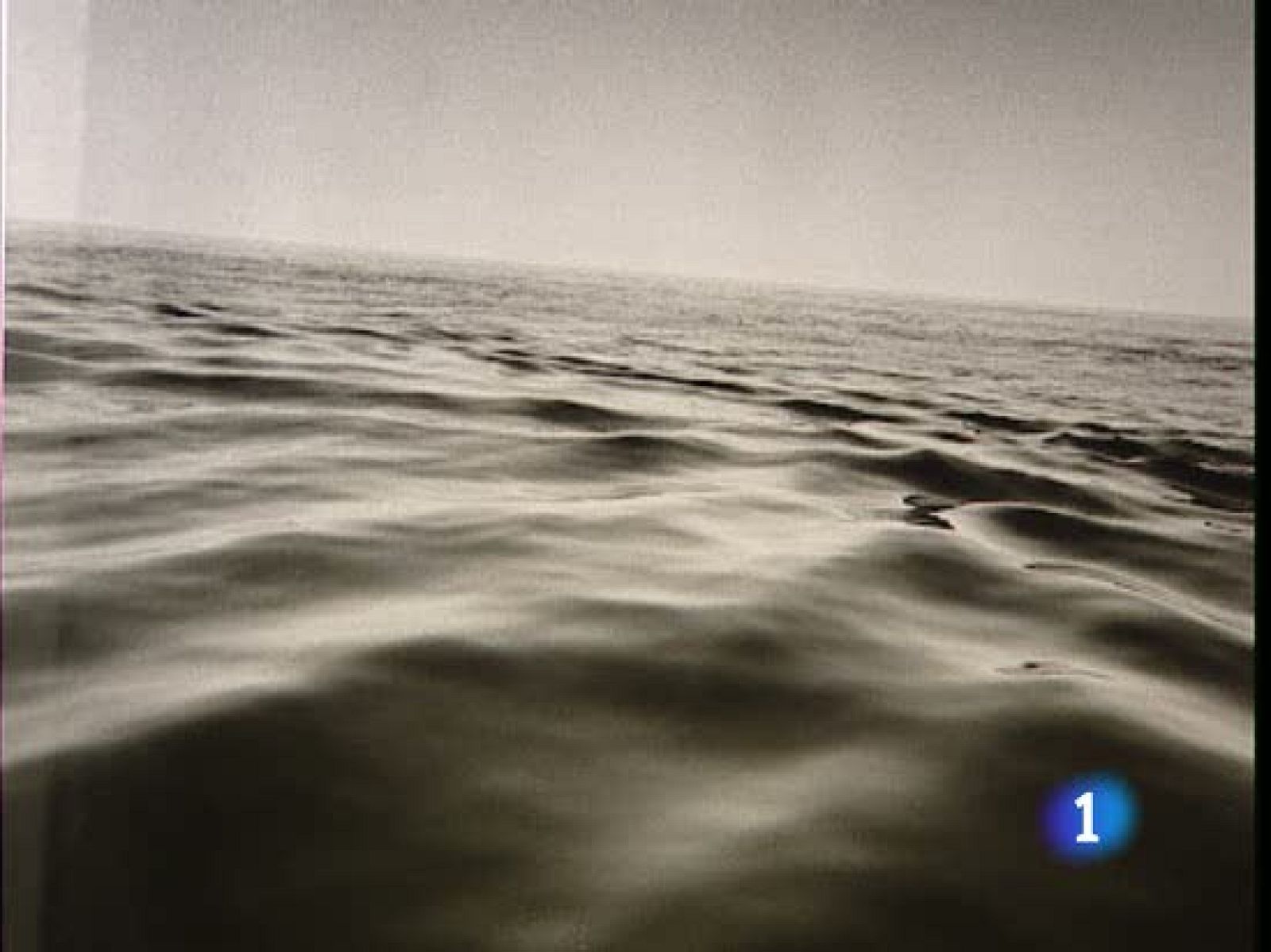 Ivo Saglietti muestra estos días en Photoespaña una visión inquietante del Mediterráneo y sus fronteras | Ver