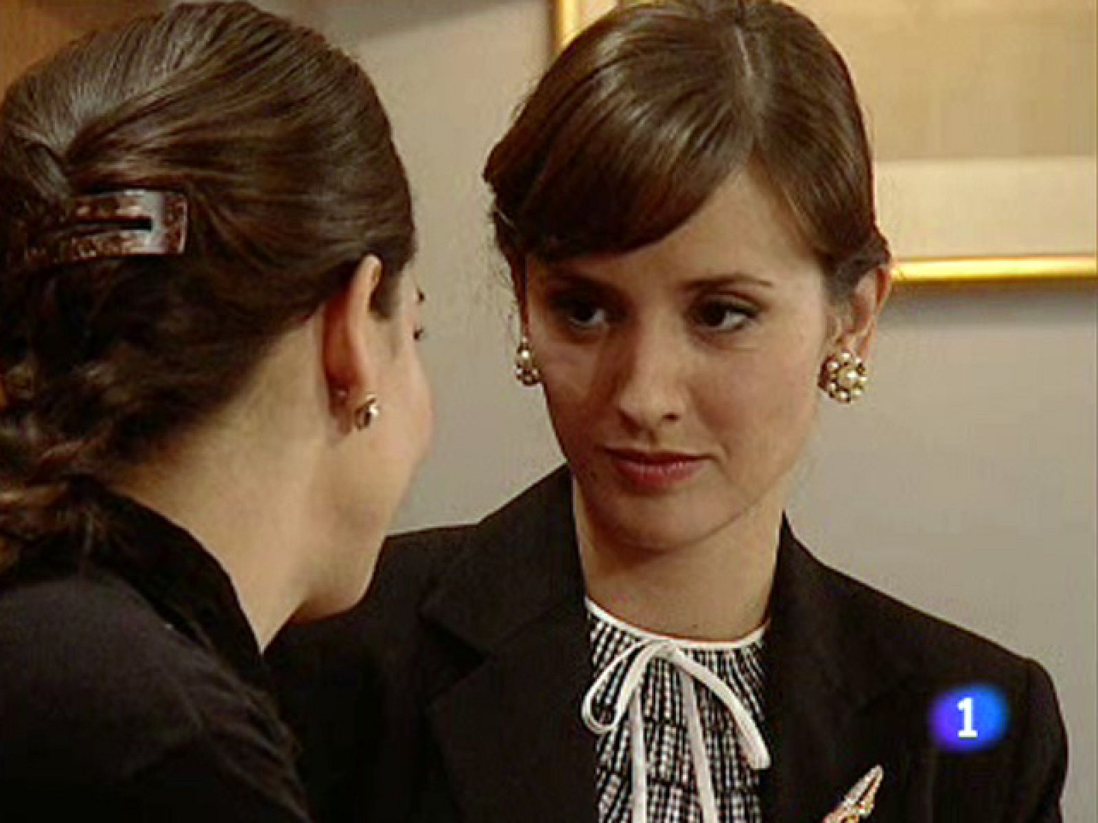 Amar - 'Siempre estaré contigo, con vosotros' - Amar en tiempos revueltos | Ver