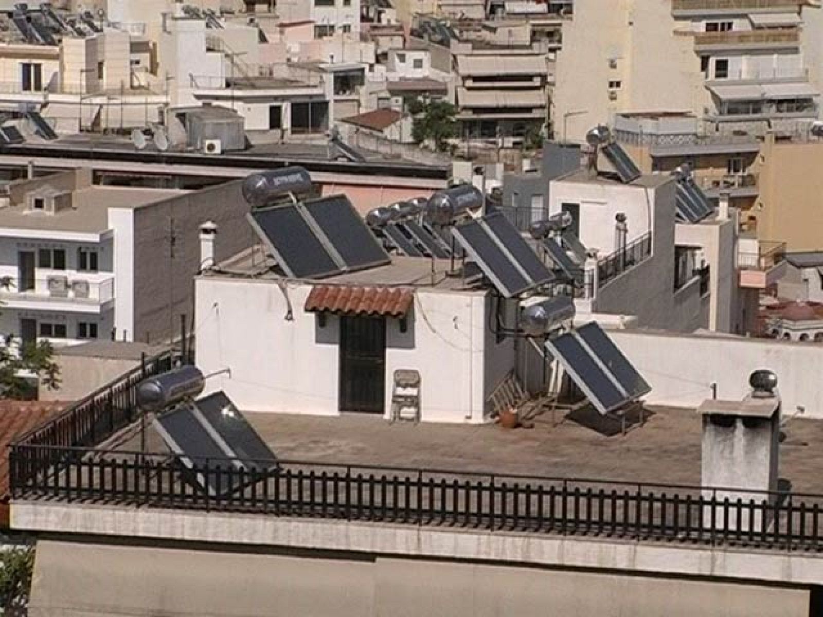 Comando Actualidad - Maria Milagros, 36 años en Grecia - Comando Actualidad | Ver