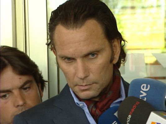  - Julio Aparicio sale del hospital