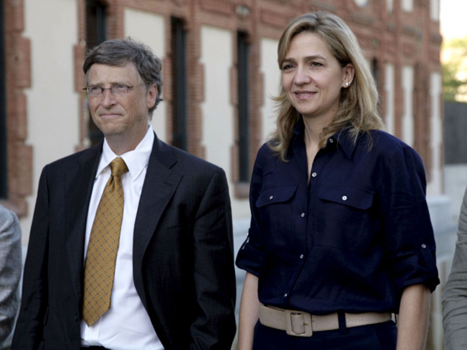 Bill Gates hablará de la necesidad de invertir en cooperación en la reunión del influyente Club Bilderberg | Ver