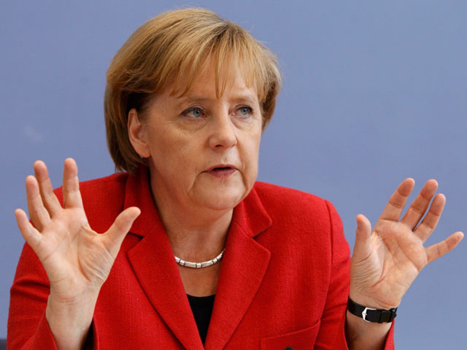 Telediario 2 en cuatro minutos - 07/06/10 | Ver