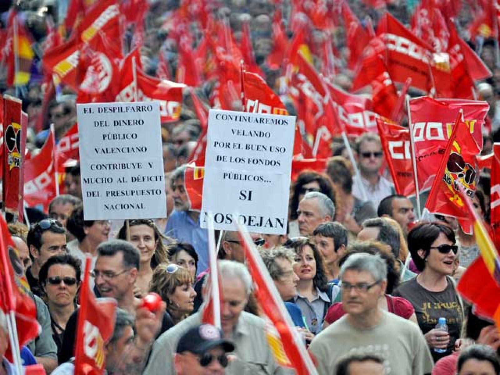 Telediario 2 en cuatro minutos - 08/06/10 | Ver