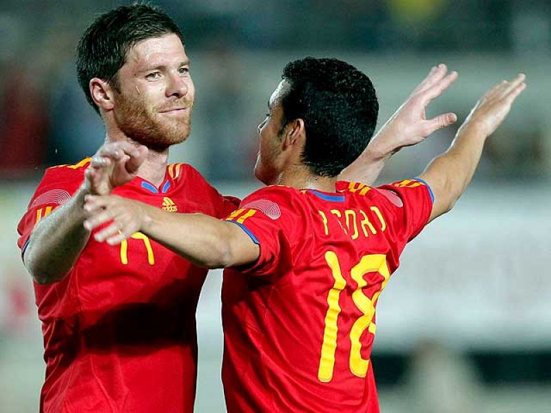 Xabi sentencia el amistoso 3-0