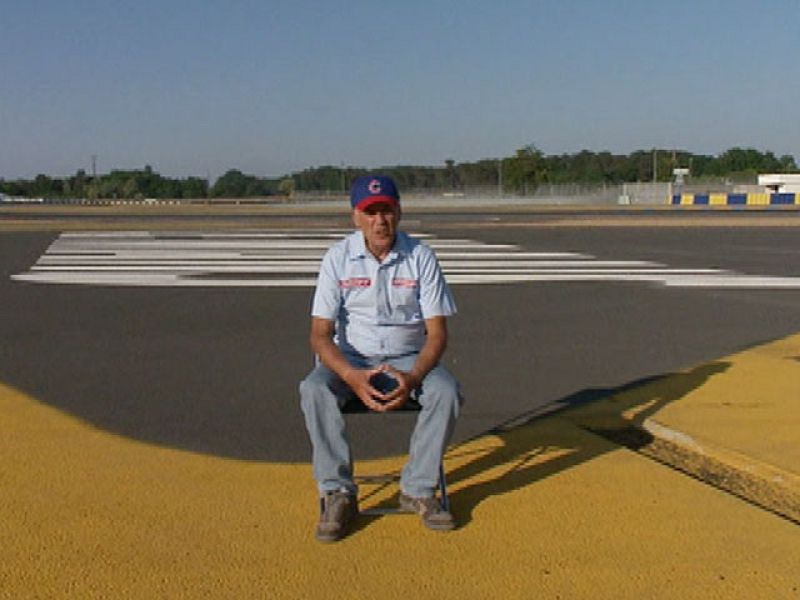 En el año 2000 se vivió un espectacular duelo en Mugello entre tres pilotos italianos: Max Biaggi, Loris Capirossi y un Rossi novato.