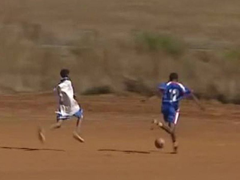 Sudáfrica se ha transformado para conseguir la mejor organización del Mundial de fútbol.