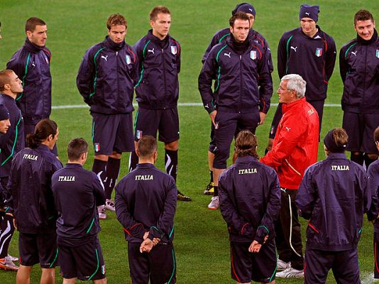 Telediario 1 - Telediario en 4' - 13/06/10