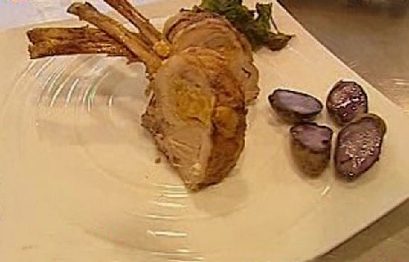 España Directo - Lechazo con orejones - RTVE Cocina | Ver