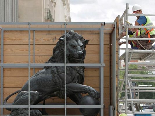  - Los leones del Congreso ven la luz