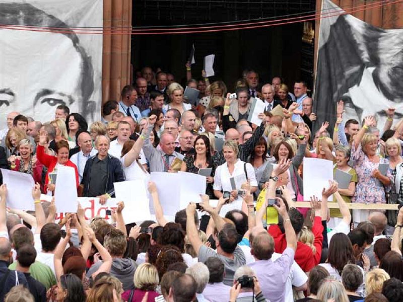 Reino Unido pide perdón por los crímenes del 'Domingo Sangriento' 38 años después | Ver