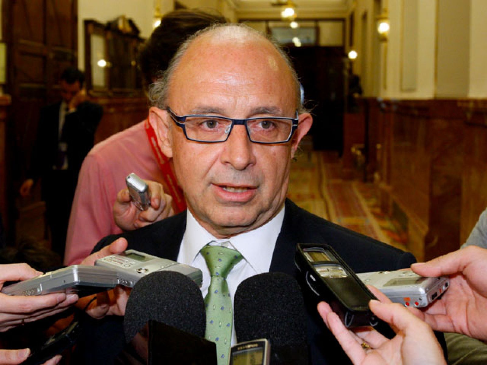 El Gobierno continúa la ronda de contactos a 24 horas de aprobar la reforma laboral | Ver