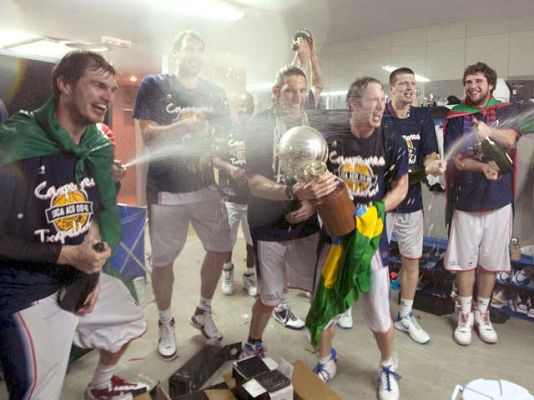 Baloncesto en RTVE - El Caja Laboral celebra el título