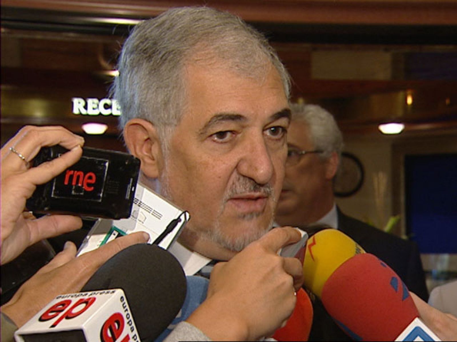 Declaraciones de Conde-Pumpido ante la noticia de que Díez Usabiaga seguirá en libertad | Ver