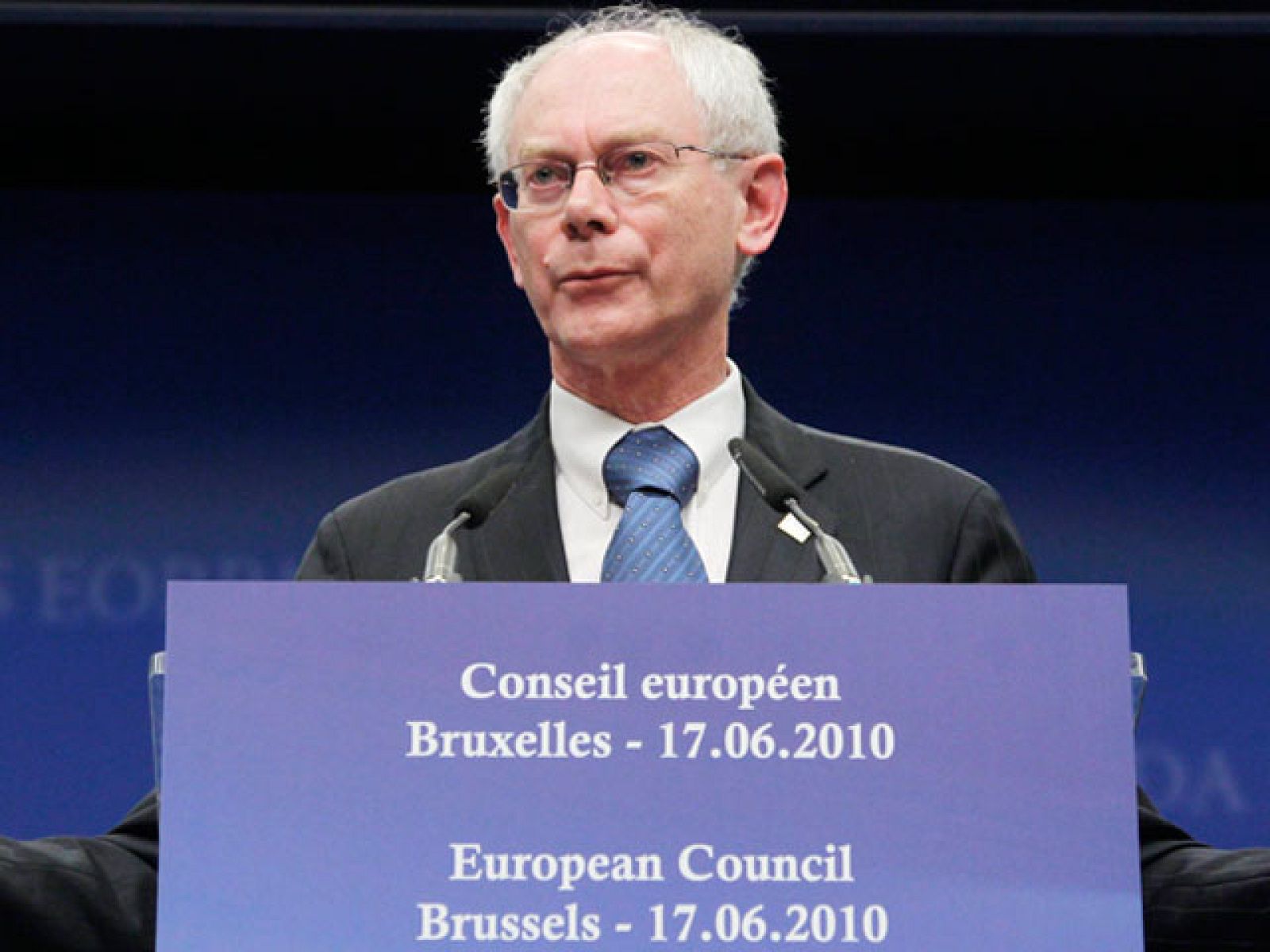 Europa acuerda imponer un impuesto sobre los bancos para prevenir futuras crisis | Ver