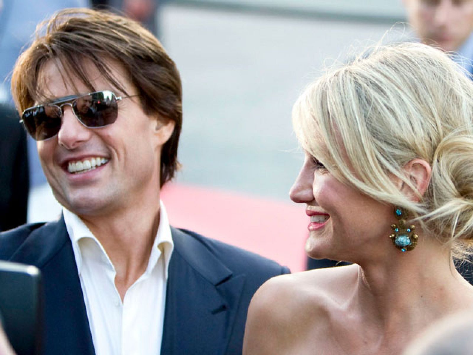 TVE habla con Tom Cruise y Cameron Diaz sobre "Noche y día", estrenada en Sevilla | Ver