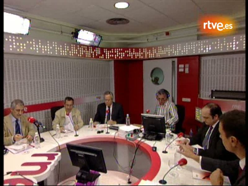 'Gabinete de Crisis' sobre la reforma laboral | Ver