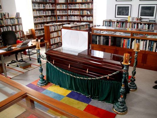  - Capilla ardiente de Saramago