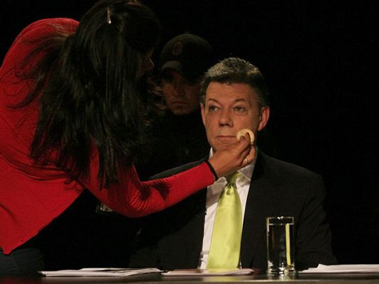  - Los sondeos dan victoria a Santos