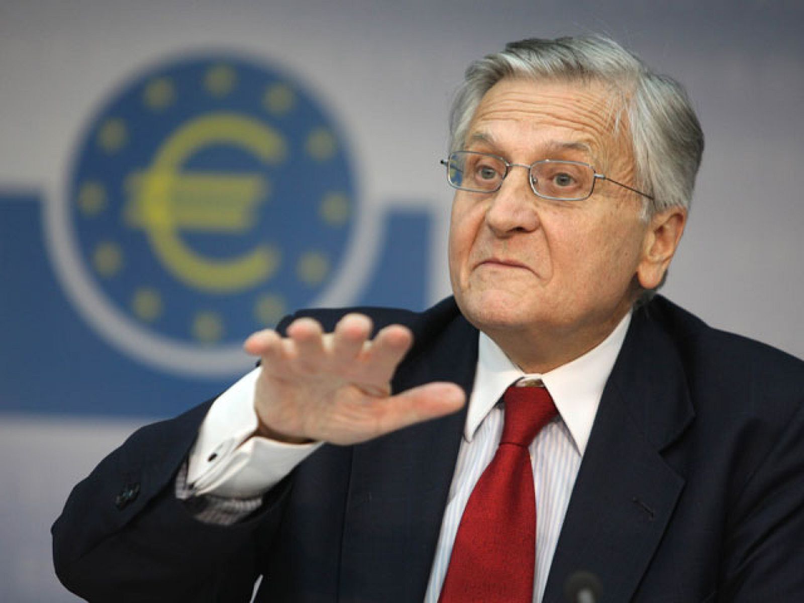 Telediario 2 en cuatro minutos - 21/06/10 | Ver