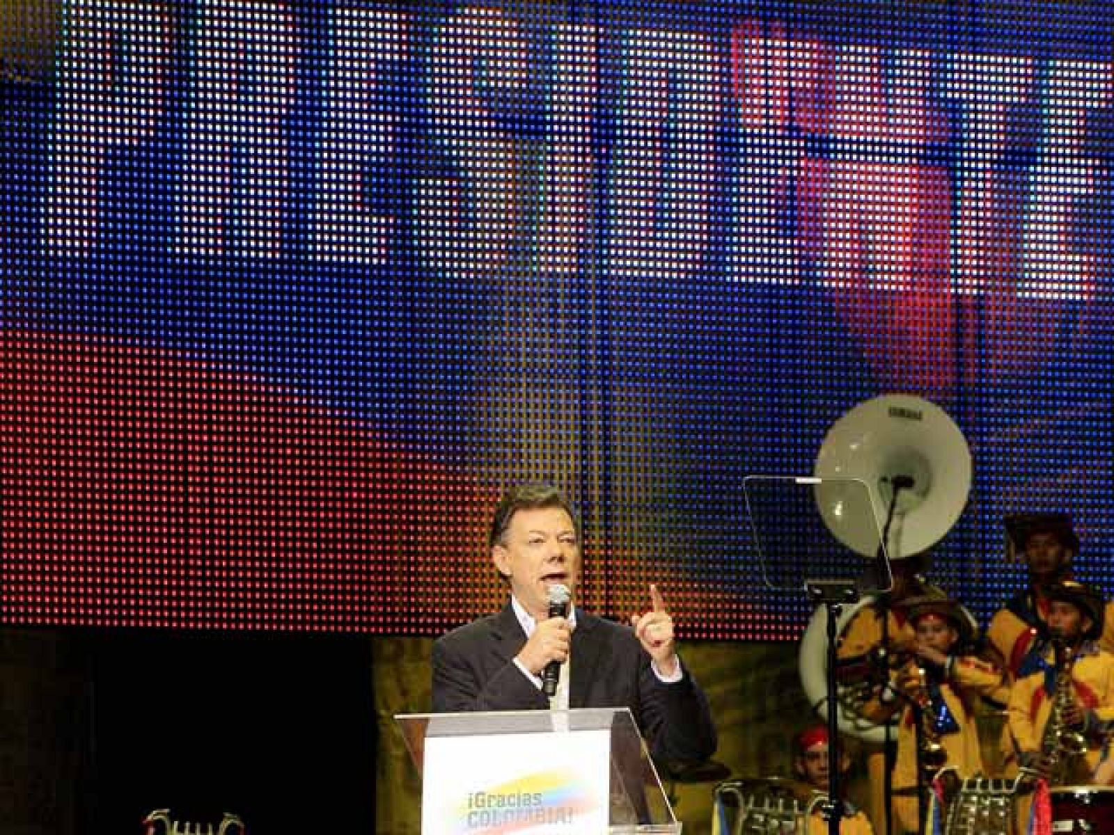 Una de las prioridades de Santos será alcanzar un acuerdo económico de unidad nacional | Ver