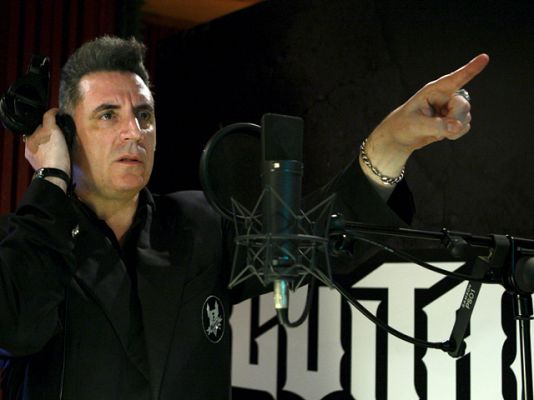  - Loquillo en 'Guitar hero'