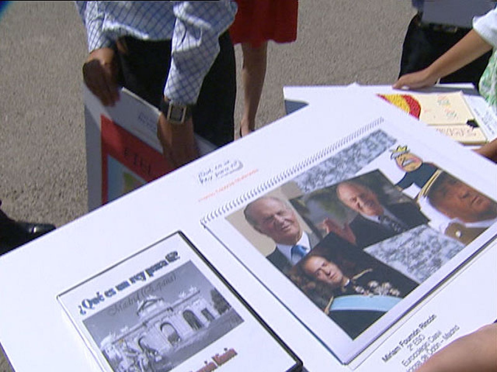 21 niños han ido hoy a ver al Rey al Palacio de la Zarzuela | Ver