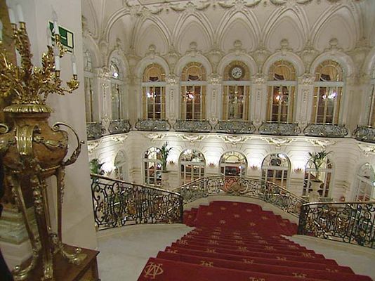  - Sube el número de ricos en España