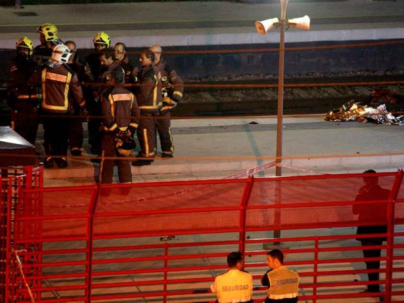 Doce personas mueren arrolladas por un tren Alaris en la estación Platja de Castelldefels