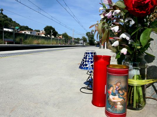 Telediario 1 - Telediario en 4' - 25/06/10