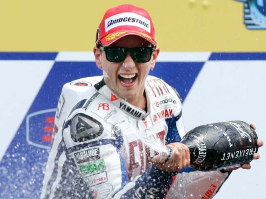  - Lorenzo se abona a la victoria