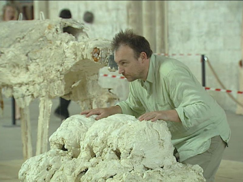 Aviñón rinde homenaje a Miquel Barceló, que sucede a Picasso en el Palacio de los Papas | Ver