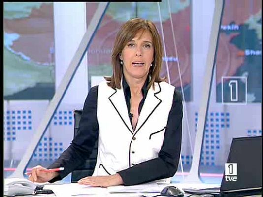  - Hu Jintao visita el epicentro