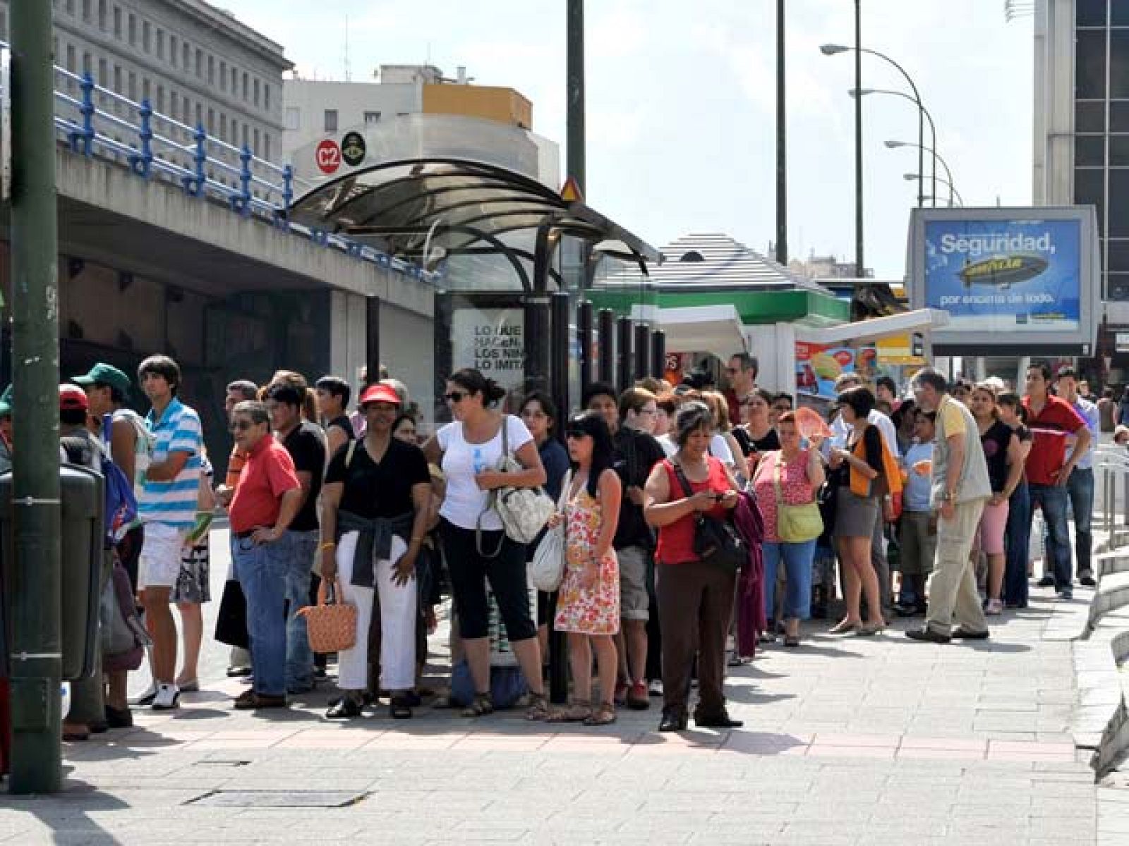 Telediario 2 en cuatro minutos - 29/06/10 | Ver