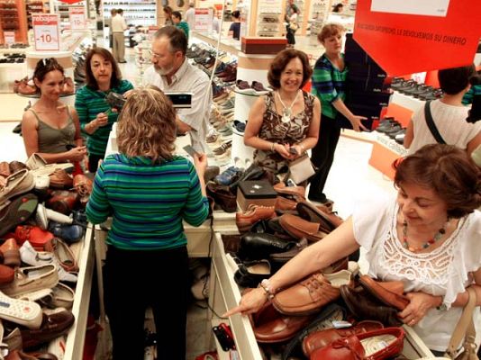 Telediario 1 - Telediario en 4' - 01/07/10