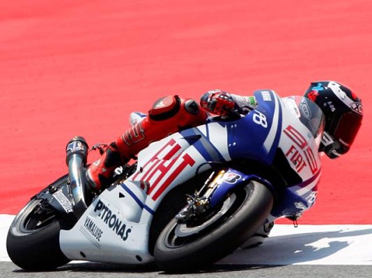  - Lorenzo sigue dominando