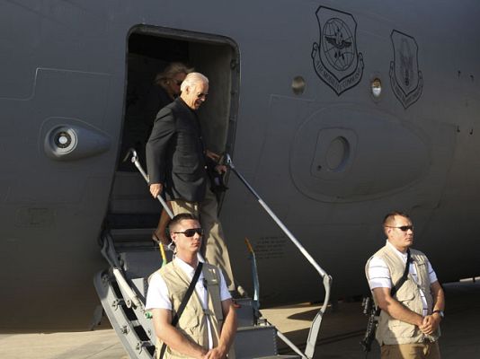  - Biden visita Irak por sorpresa
