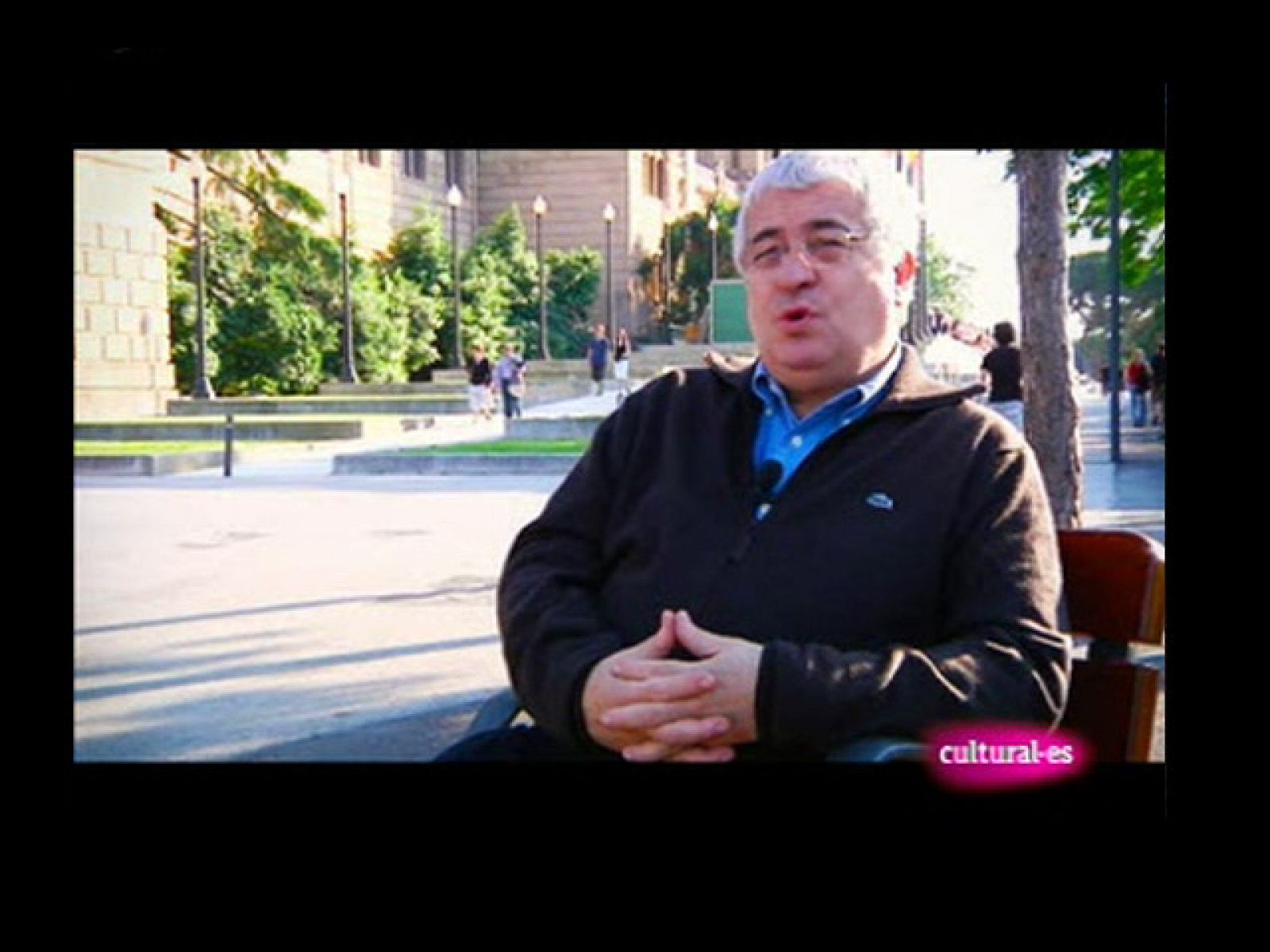 Escala 1:1 - La arquitectura del futuro, la fotografia en los años 20 y los blogeros revolucionan la moda