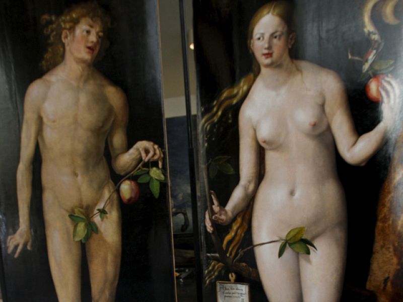 Los restauradores del Museo del Prado presentan los nuevos 'Adán y 'Eva' de Durero