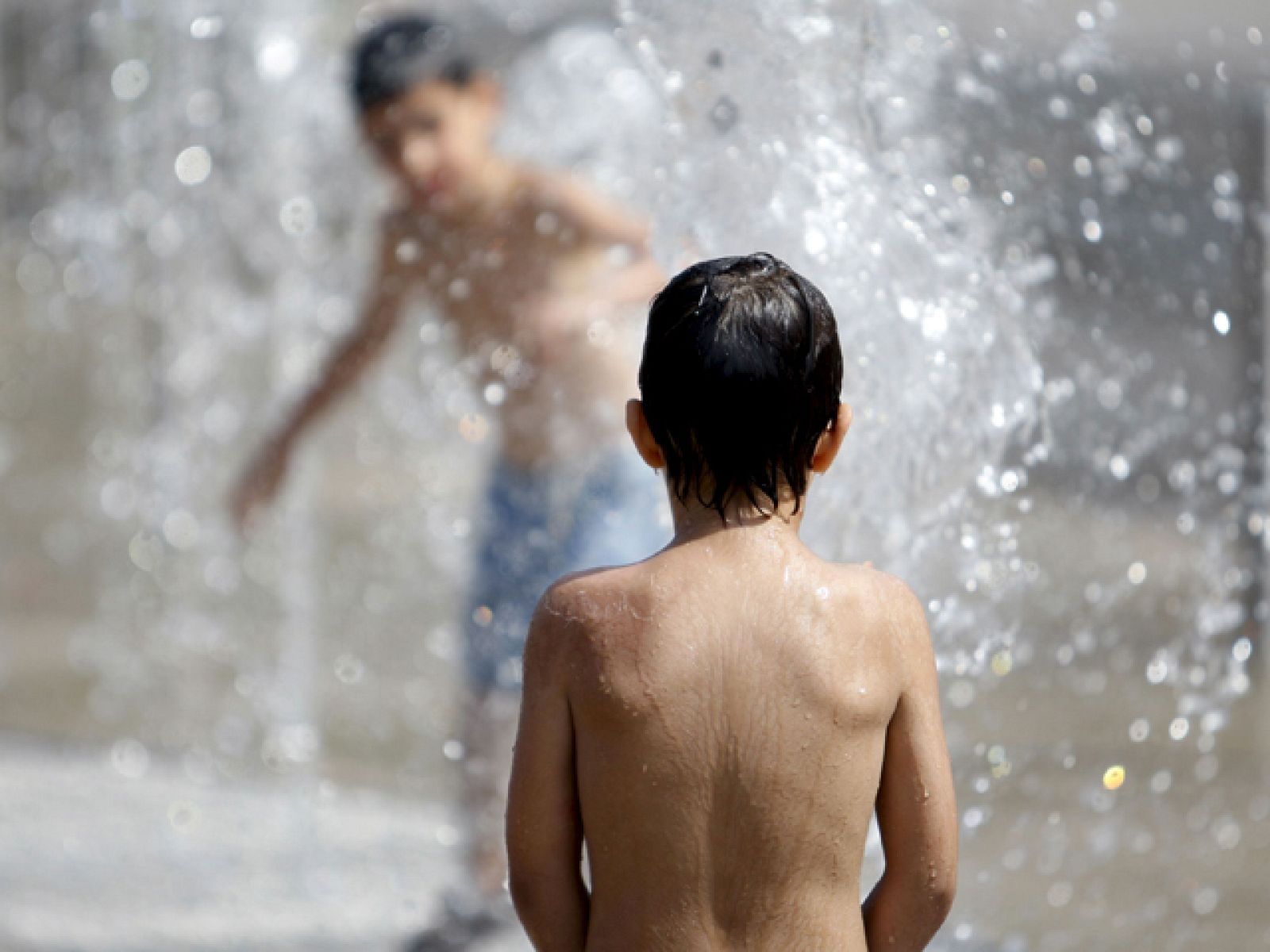 Alerta roja por la ola de calor en gran parte de España