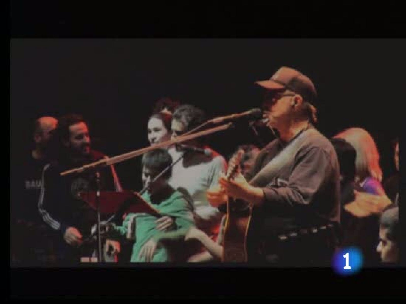 Leon Gieco pasa por España para cantar y presentar película: 'Mundo Alas' | Ver