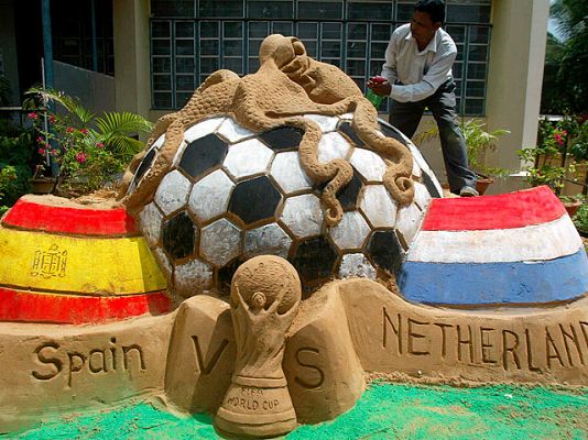 Telediario 1 - Telediario en 4' - 10/07/10