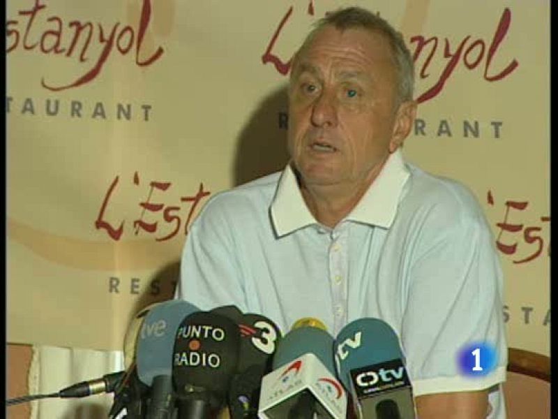 Cruyff: "Si España hace su juego debe ganar"