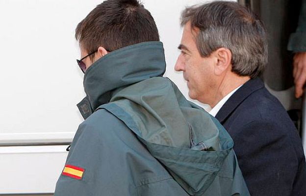 Informe Semanal - Enemigos del pueblo