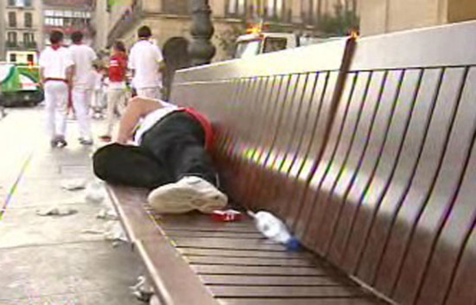 España Directo - Donde se duerme en San Fermín | Ver