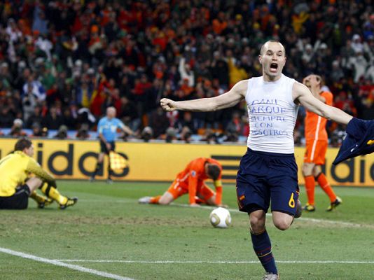  - El gol de Iniesta visto por RNE
