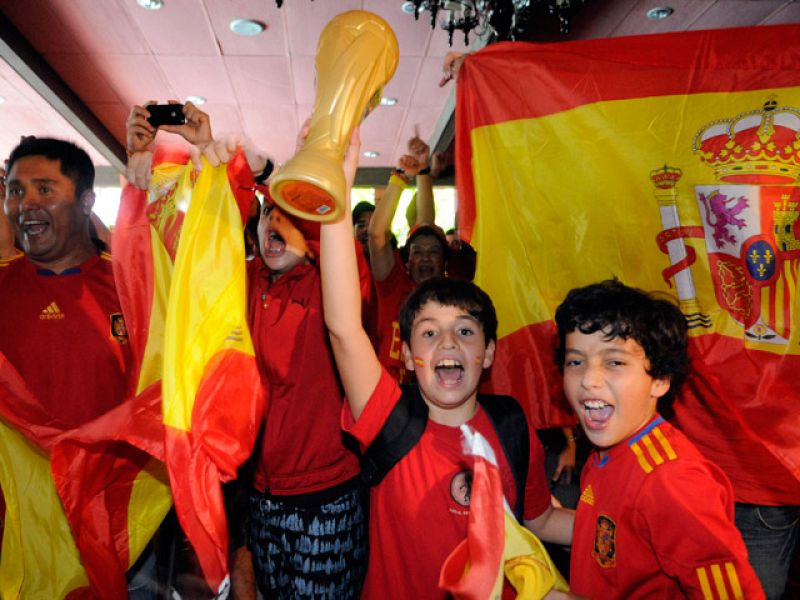 La pasión por la Roja traspasa fronteras